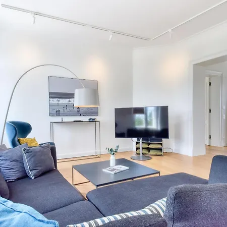 Fuerst Malte Loft I Design & Pool Appartement *